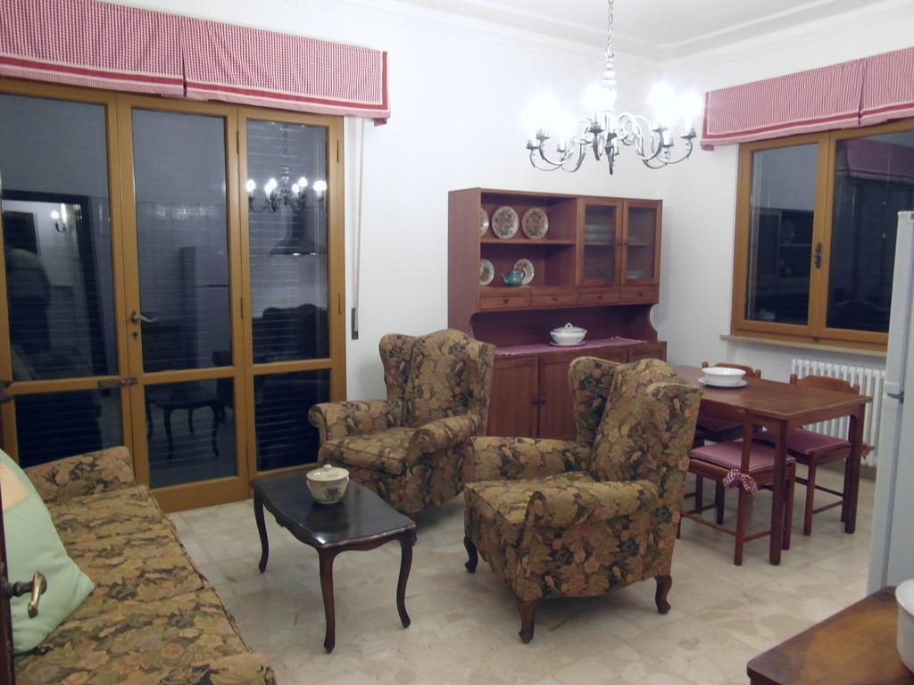 La Casa Di Nila Apartment ปิซา ภายนอก รูปภาพ