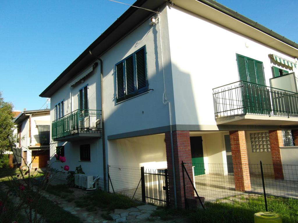 La Casa Di Nila Apartment ปิซา ภายนอก รูปภาพ