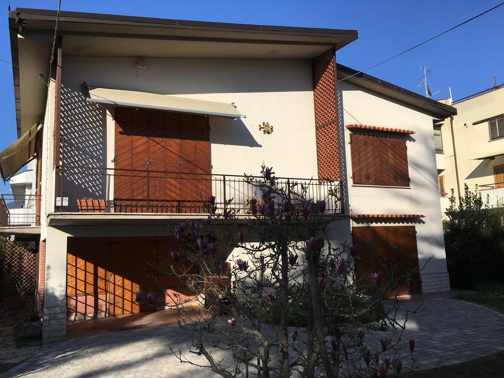 La Casa Di Nila Apartment ปิซา ภายนอก รูปภาพ